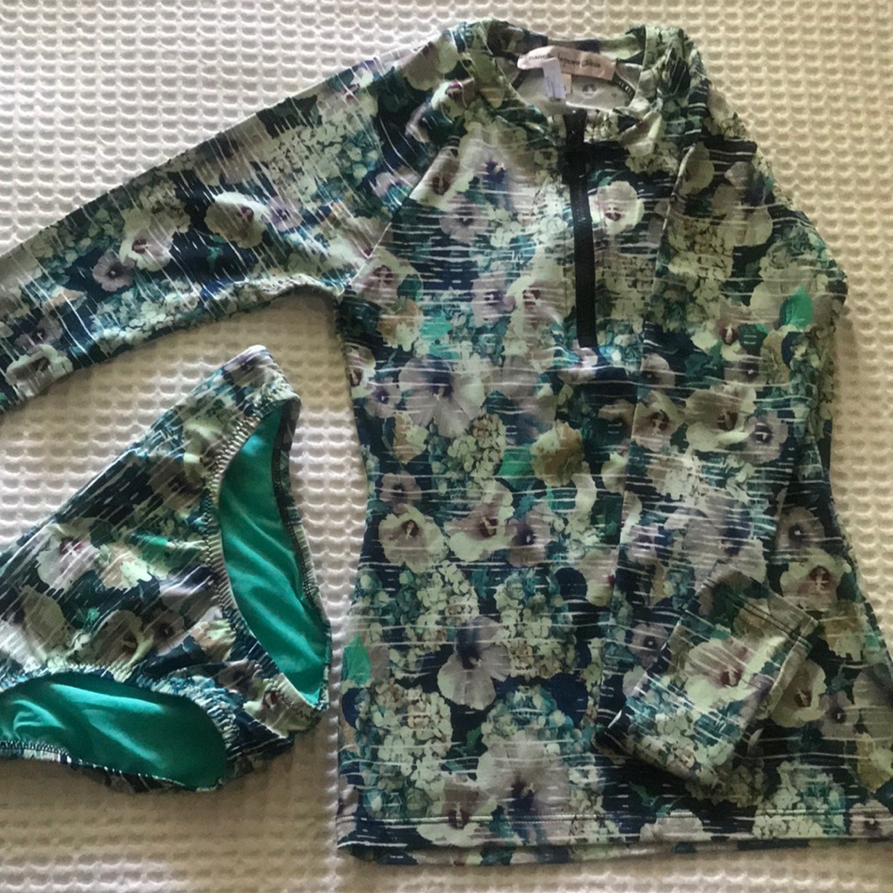 Nanette lepore bikini set